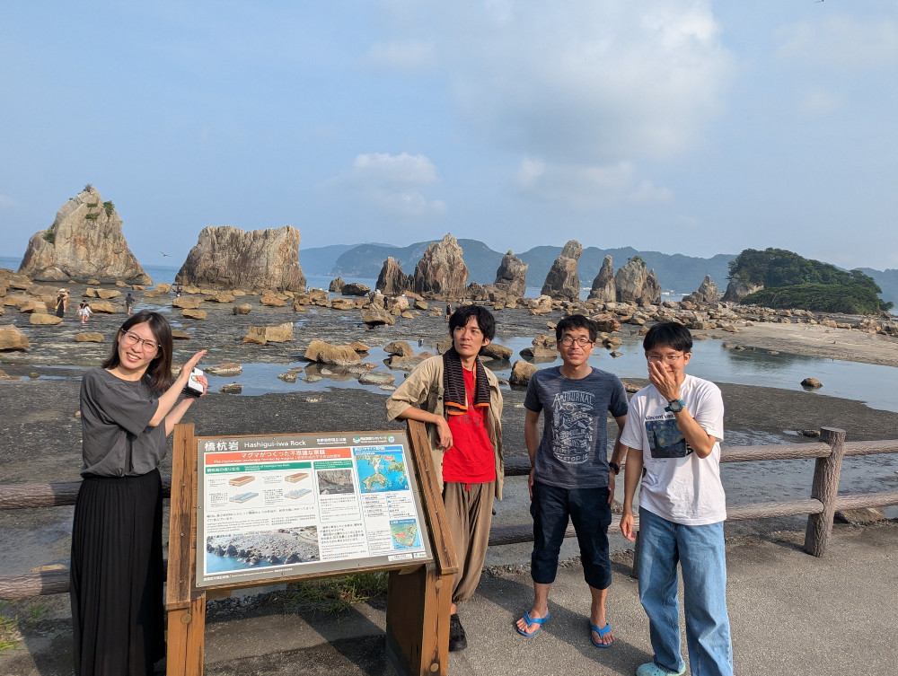 PXL_20250823_065539823